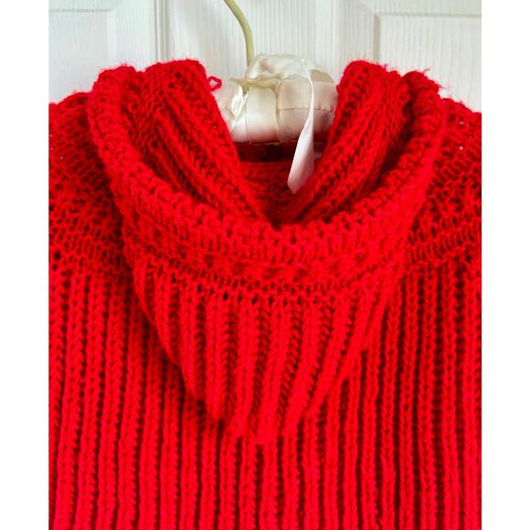 Vintage Hand Knit Bright Red Baby Cardigan with Hood and Tassels, 12 months - Picture 8 of 8